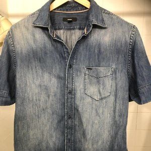 DIESEL MEN EDGY CHIC DENIM SHORT SLEEVE SHIRT SIZE XL SLIM FIT Fits like a Large